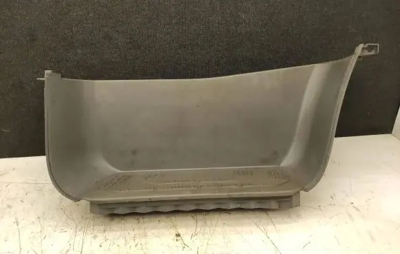 Man TGE 1gen Front sill trim cover 7C0863736 7C0863778