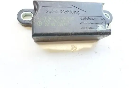 Mercedes-Benz CLS C219 Airbag deployment crash/impact sensor a0038200726 82176166-4