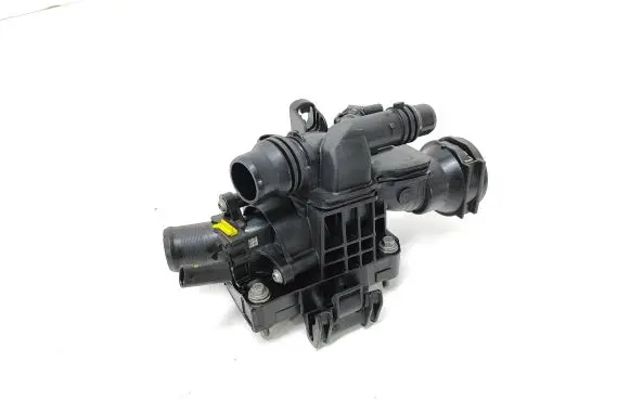 Thermostat/thermostat housing