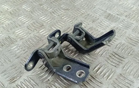 KIA Sorento Front door hinge set 