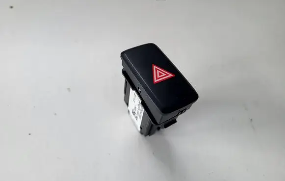 KIA Pro Cee'd II Hazard light switch 93790A2900