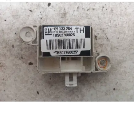Opel Zafira A Airbag deployment crash/impact sensor 09133264 THS02760025
