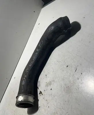 Audi A6 S6 C5 4B Intercooler hose/pipe 4B0145745E