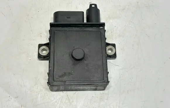 BMW X5 E53 Glow plug pre-heat relay 7788327 12217788327 12217801201