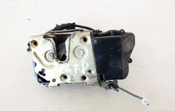 Citroen Xsara Picasso Front door lock