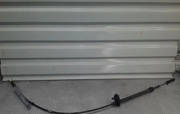 Mercedes-Benz B W245 Gear shift cable linkage A1693700473