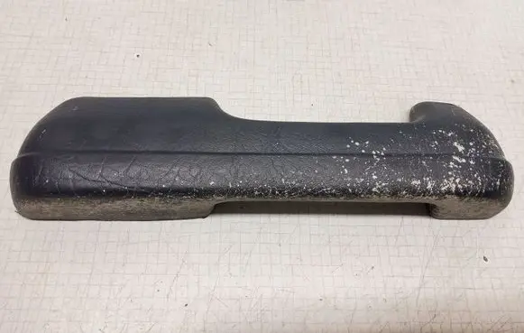 Audi 100 200 5000 C3 Rear door handle trim 
