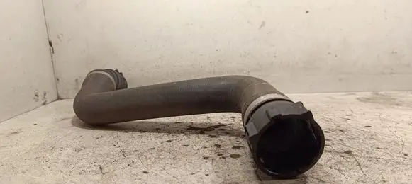 BMW 5 F10 F11 Engine coolant pipe/hose