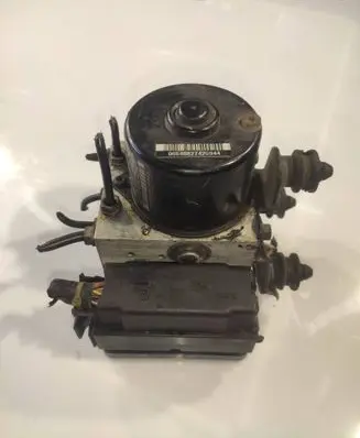 Seat Altea ABS Pump 1K0907379K 10096003483