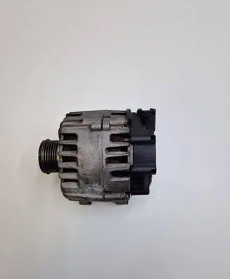 Peugeot 5008 Generator/alternator 9665617780 TG15C134