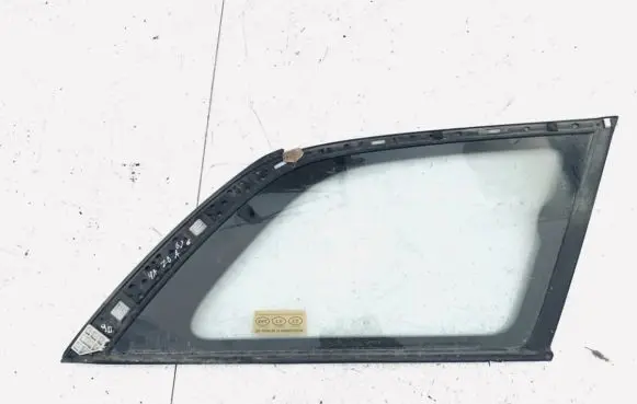 Mazda 626 Rear side window