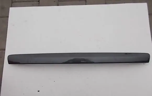 Toyota Avensis T270 Tailgate trim 