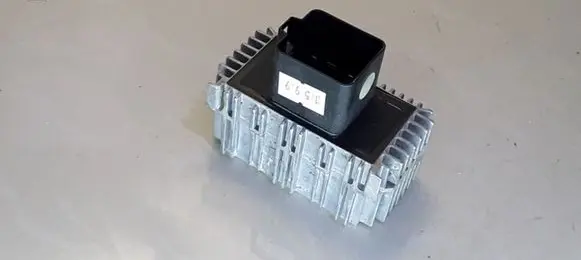 Opel Vectra B Glow plug pre-heat relay 90508974 51299001
