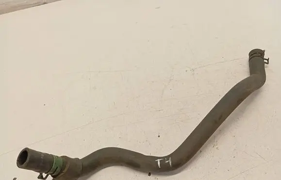 Volkswagen Transporter - Caravelle T4 Engine coolant pipe/hose