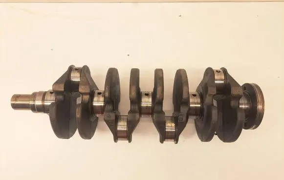 Volvo V50 Crankshaft 2118C0220B 118C0287B