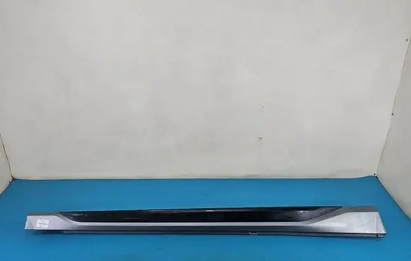 BMW iX1 Foot area side trim 5A01682 IMPRK1571437