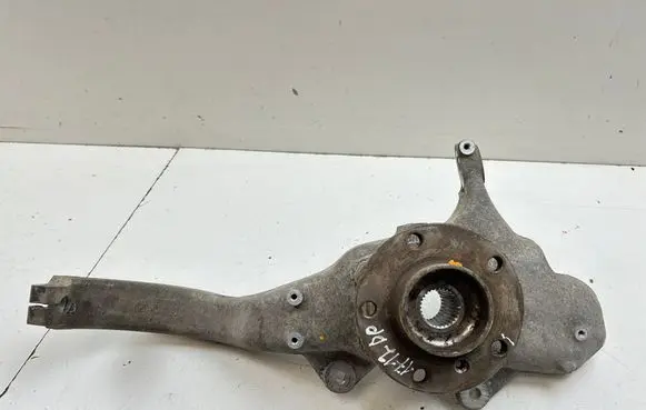 BMW X5 E70 Front wheel hub 6773784