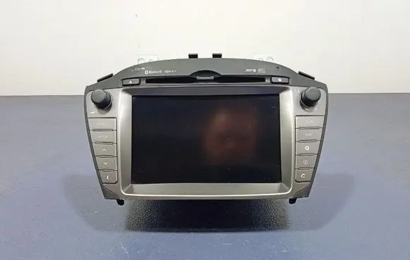 Hyundai ix35 Radio/CD/DVD/GPS head unit 965602Y600