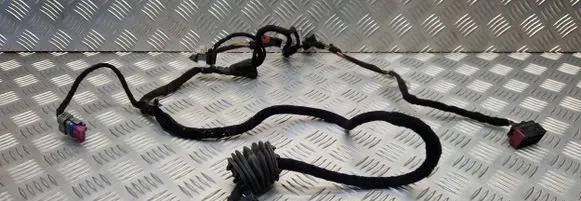 Peugeot Boxer Front door wiring loom 1351438080
