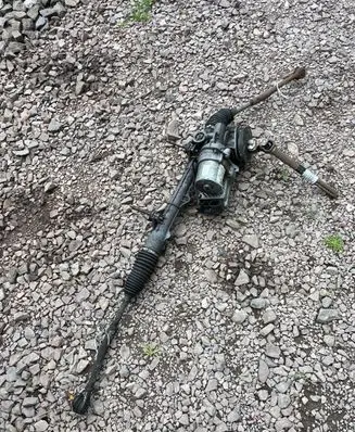 Peugeot 207 Steering rack 6700001471b