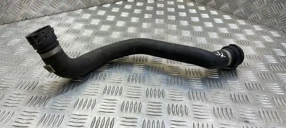 BMW 2 F22 F23 Engine coolant pipe/hose 7635794