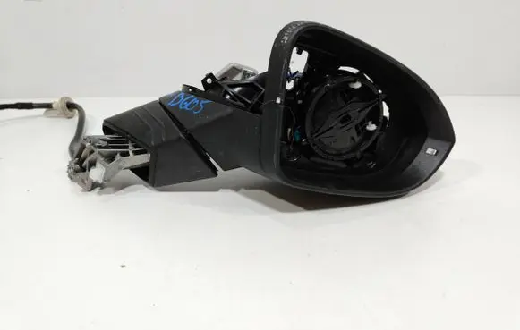 Volkswagen Golf VIII Front door electric wing mirror GOLF8