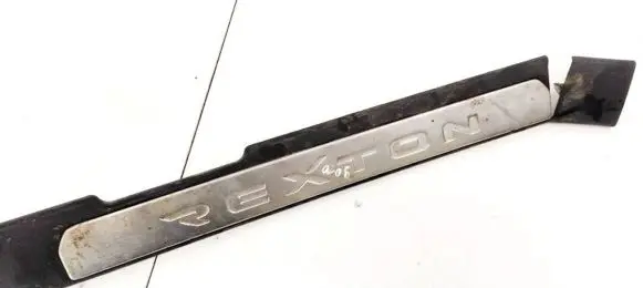 SsangYong Rexton Front sill trim cover 7729008010 77290-08010