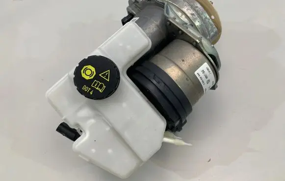 Porsche 911 992 Brake booster 992614105T