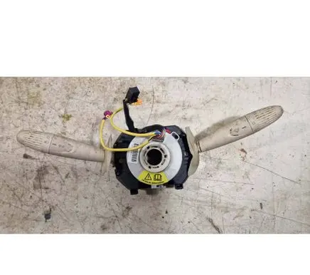 Fiat 500 Wiper turn signal indicator stalk/switch 07354724640