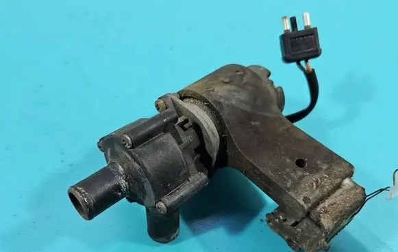 Mercedes-Benz E W124 Electric auxiliary coolant/water pump 1248302214 IMPRK1538084