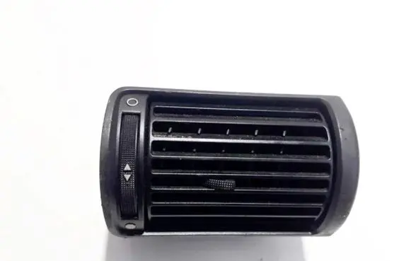 Audi A4 S4 B5 8D Dash center air vent grill 8d1820902