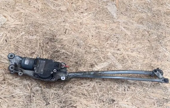 Volkswagen Touareg I Front wiper linkage and motor 7L0955601C 7L0955119K