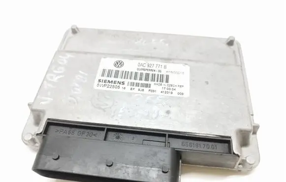Volkswagen Touareg I Engine control unit/module 0AC927771B 5WP22505