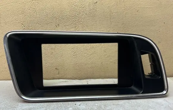 Audi Q5 SQ5 8R Radio/GPS head unit trim 8R1857186N 04042013 901410010981