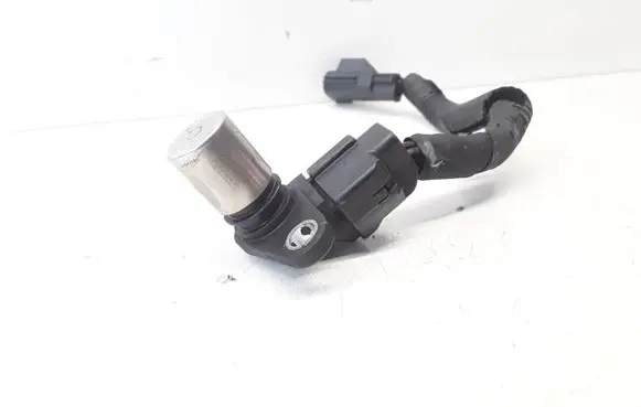 Volvo C70 Crankshaft position sensor 30713485