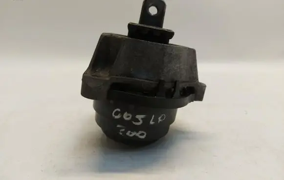 BMW X5 G05 Engine mount vacuum valve 6890831-JLK01