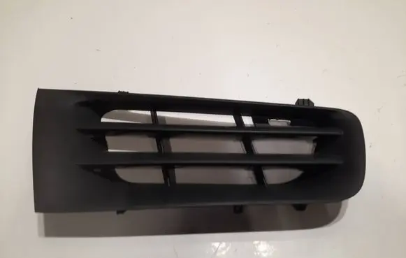 Renault Megane II Front bumper lower grill