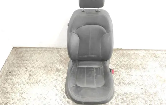 Hyundai ix35 Front passenger seat 