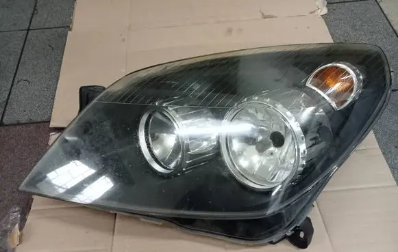 Opel Astra H Headlight/headlamp 1EG27037001 2703700189902