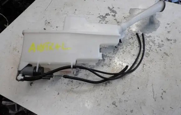Renault Austral Windshield washer fluid reservoir/tank