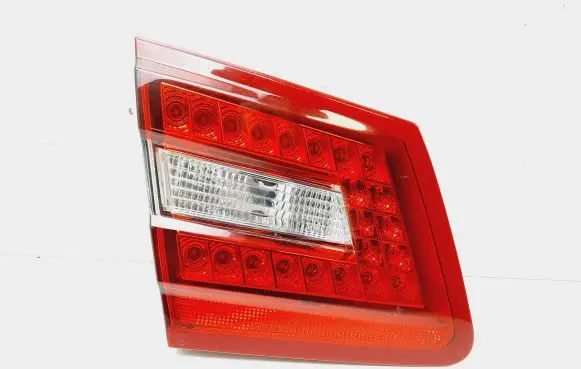 Mercedes-Benz E W212 Tailgate rear/tail lights A2128200964