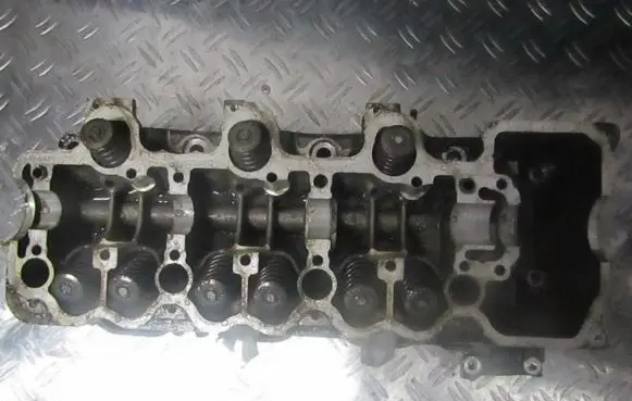 Engine head