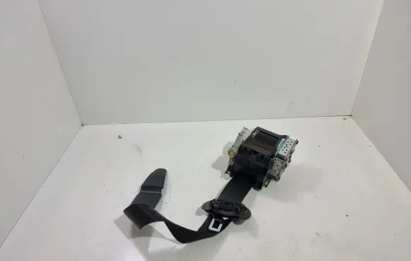 Audi A6 S6 C7 4G Front seatbelt 4G8857705B