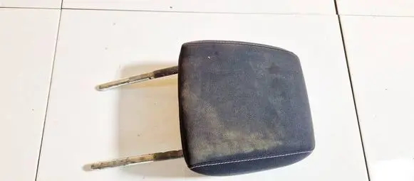 Ford Grand C-MAX Front seat headrest 
