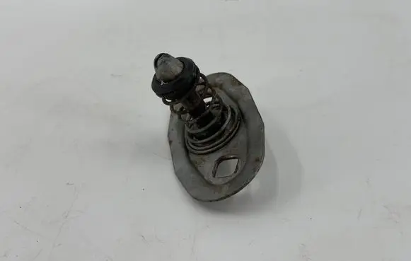 BMW Z3 E36 Engine bonnet/hood lock/latch loop/hook 8122267 51238122267
