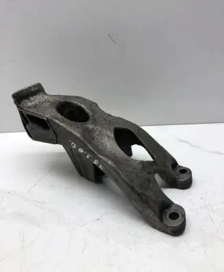 Audi A5 Sportback 8TA Engine mounting bracket 8K0199307AP