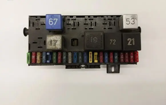 Volkswagen Golf I Fuse box set 171941813D
