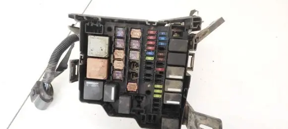 Ford Fiesta Fuse box set