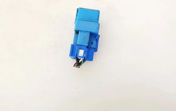 Nissan Primera Other relay 252309f900 4ra940010-65