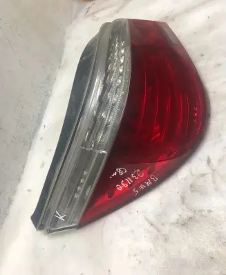 BMW 5 E60 E61 Rear/tail lights 16433101